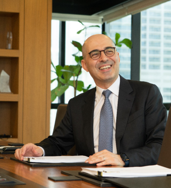 Dr. Akram Bouchenaki
CEO, Abdul Latif Jameel Health